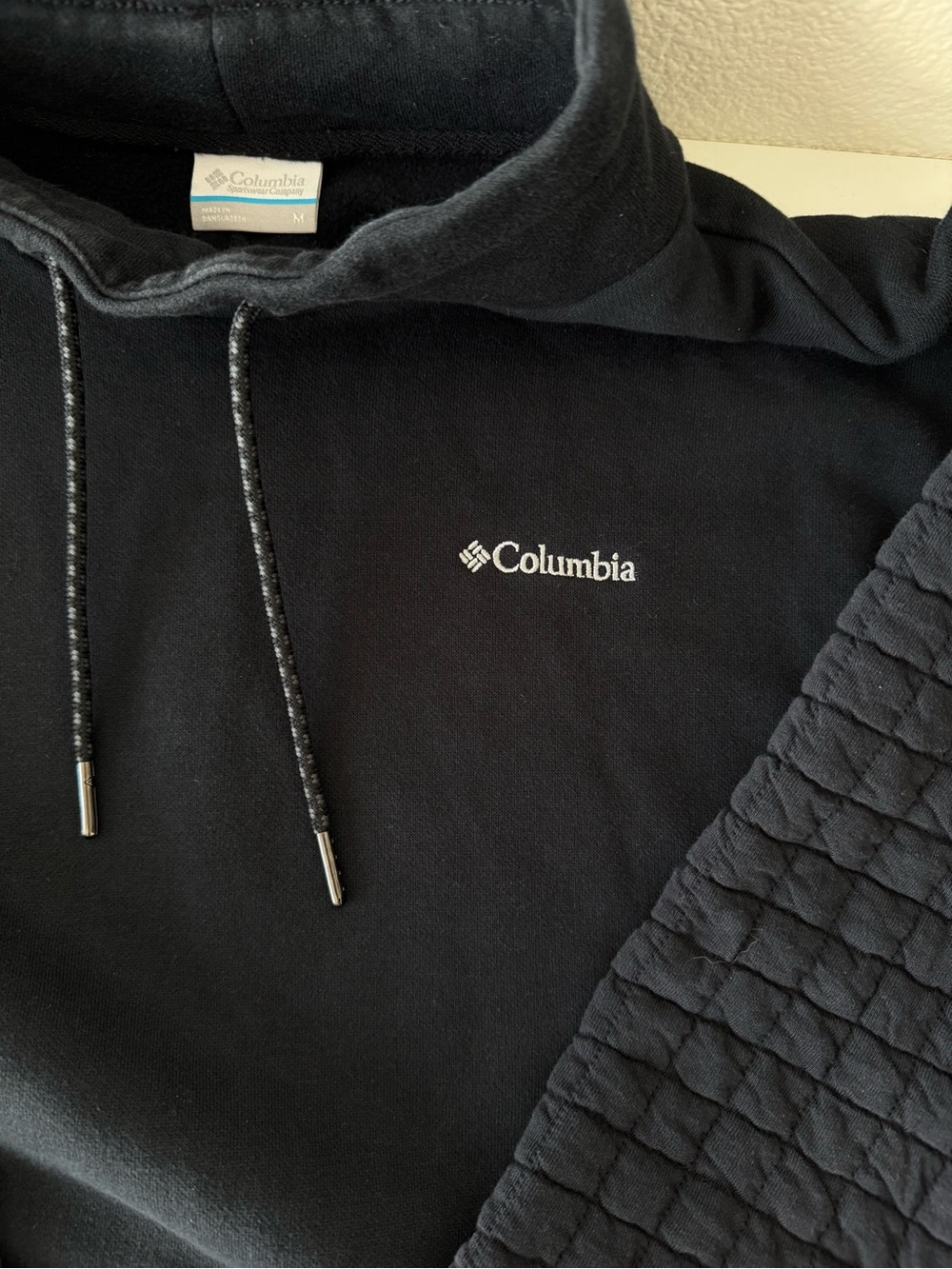 Columbia Sunday Summit Black Funnel Neck Pullover Sweatshirt Quilted Sleeves M - Picture 5 of 10